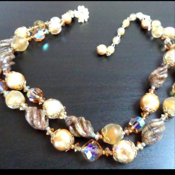 vendome Jewelry - *RARE* STUNNING VINTAGE ESTATE SIGNED VENDOME GLASS DBL 16" NECKLACE